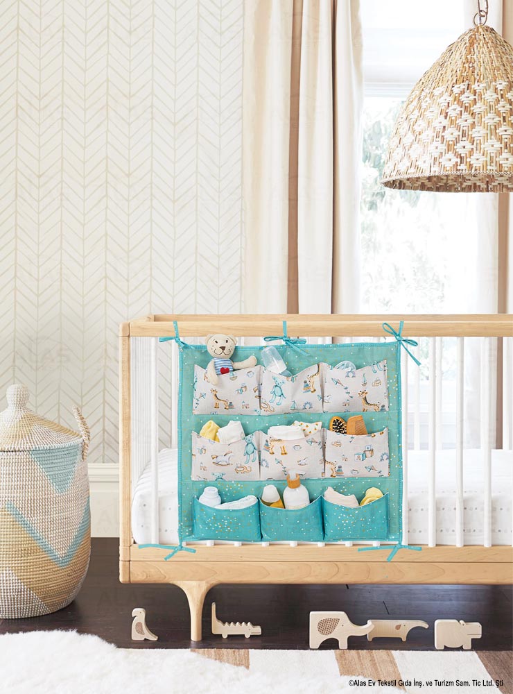 Baby Crib Side Organizer with 9 Pockets