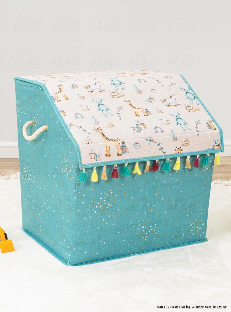 Baby Box with Corner Lid