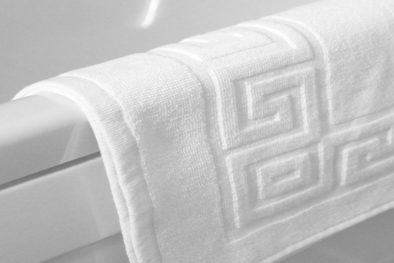 SD11- Hotel Foot Towel With Footprint 50*70 Double Layer