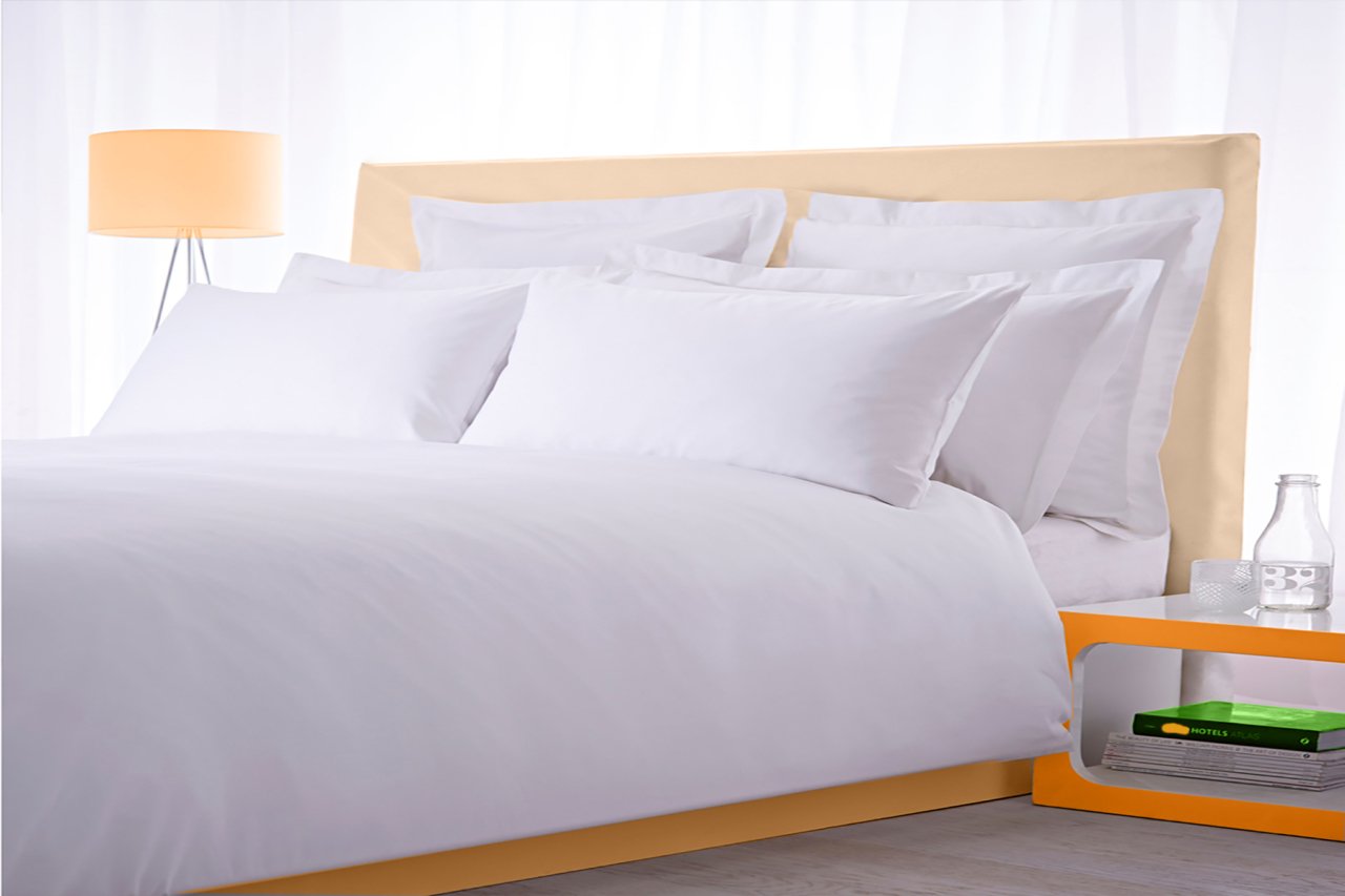 SD21/24  Single/Double 60 Wire Full Set Hotel Bed Linen