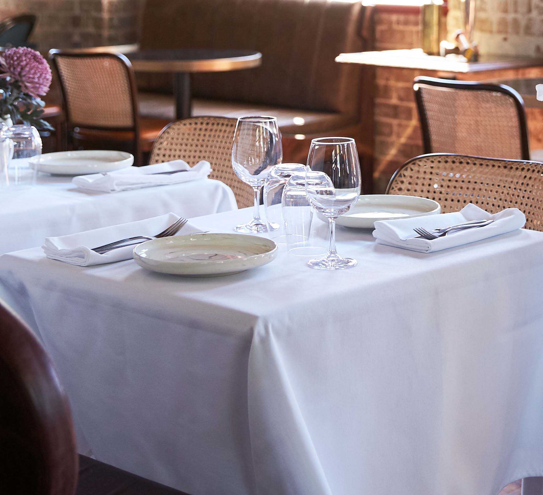 SD44-Table Linen 138x138 cm
